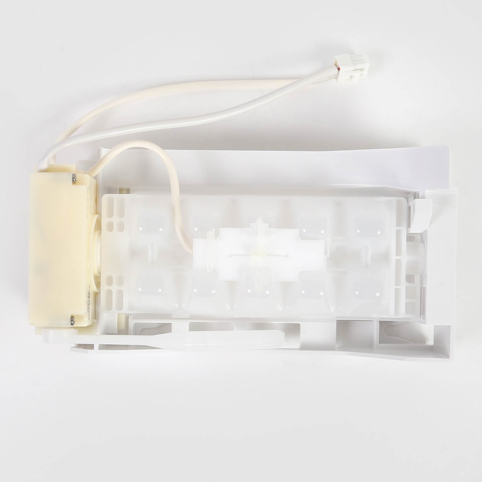ICE MAKER